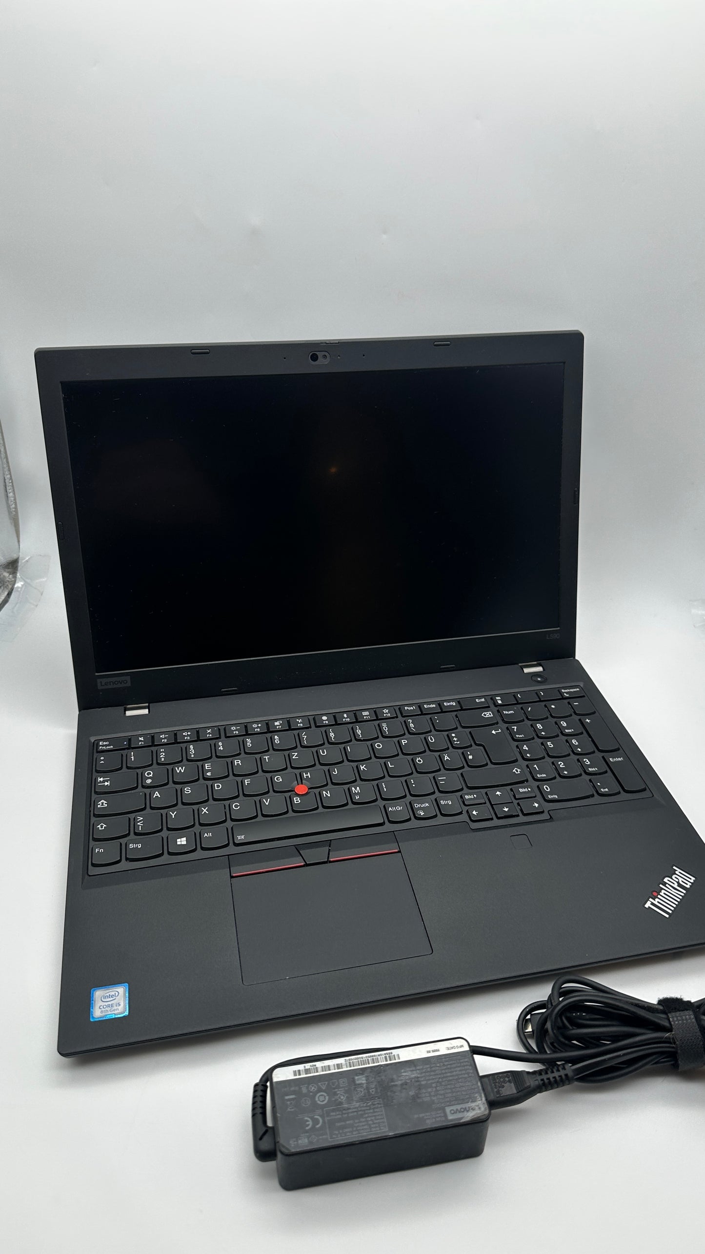 Lenovo ThinkPad L590 15,6“ FHD IPS Intel i5-8265U 16GB 512GB Win 11 Pro MS Office Startklar