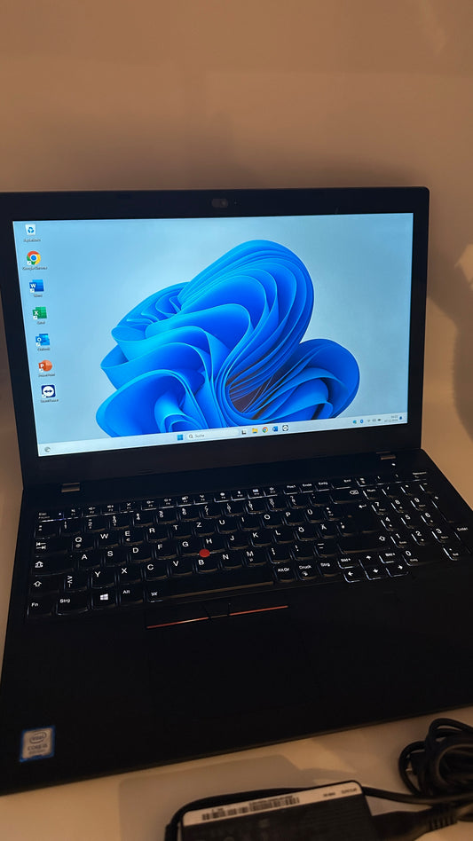 Lenovo ThinkPad L590 15,6“ FHD IPS Intel i5-8265U 16GB 512GB Win 11 Pro MS Office Startklar