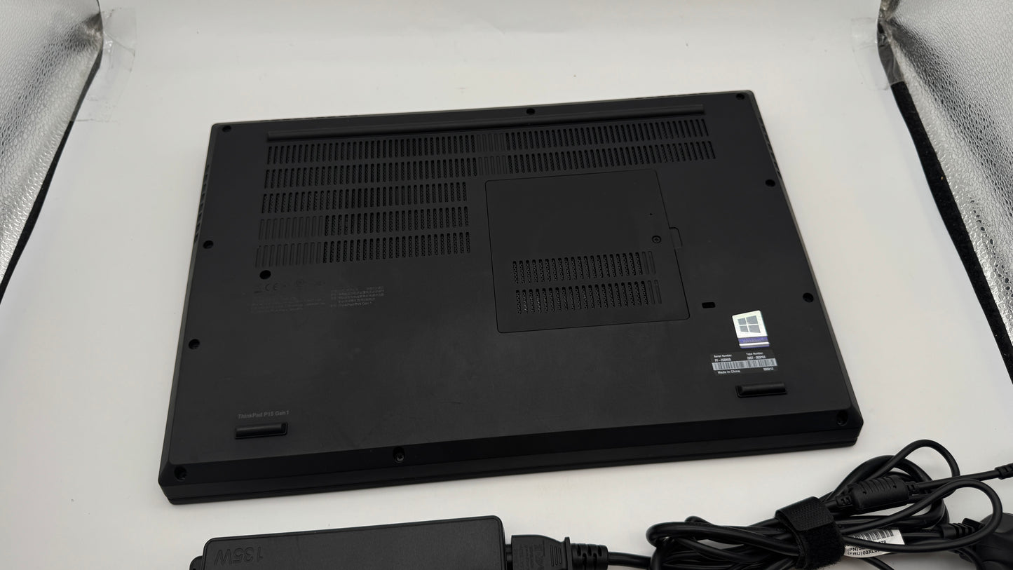Lenovo ThinkPad P15 i7-10750, 32GB RAM 1TB, Quadro T2000 Win 11 Pro