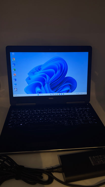 Dell Precision 7520 Xeon, NVIDIA Quadro M2200, 32GB RAM, 512GB SSD, Win11 Pro