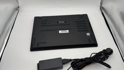 Lenovo ThinkPad T570, 15,6" FHD IPS Touch, i5, 256GB SSD, Windows 11 Pro